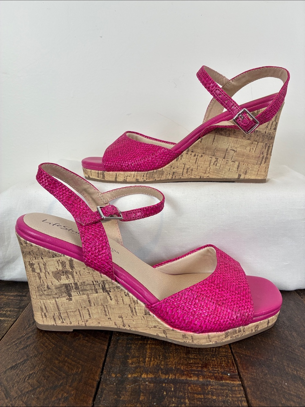 NWOT Life Stride 7.5 Pink Woven Wedge Sandals Ankle Strap Espadrille Barbiecore - Picture 7 of 9